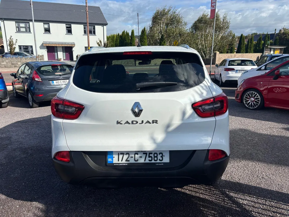 Renault Kadjar 2017  PETROL  FINANCE  ARRANGED - Image 3