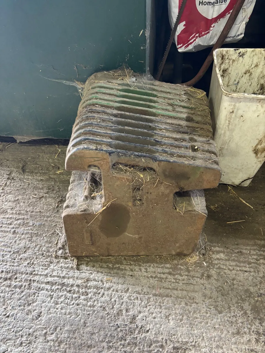 50 kg weights John deere - Image 1