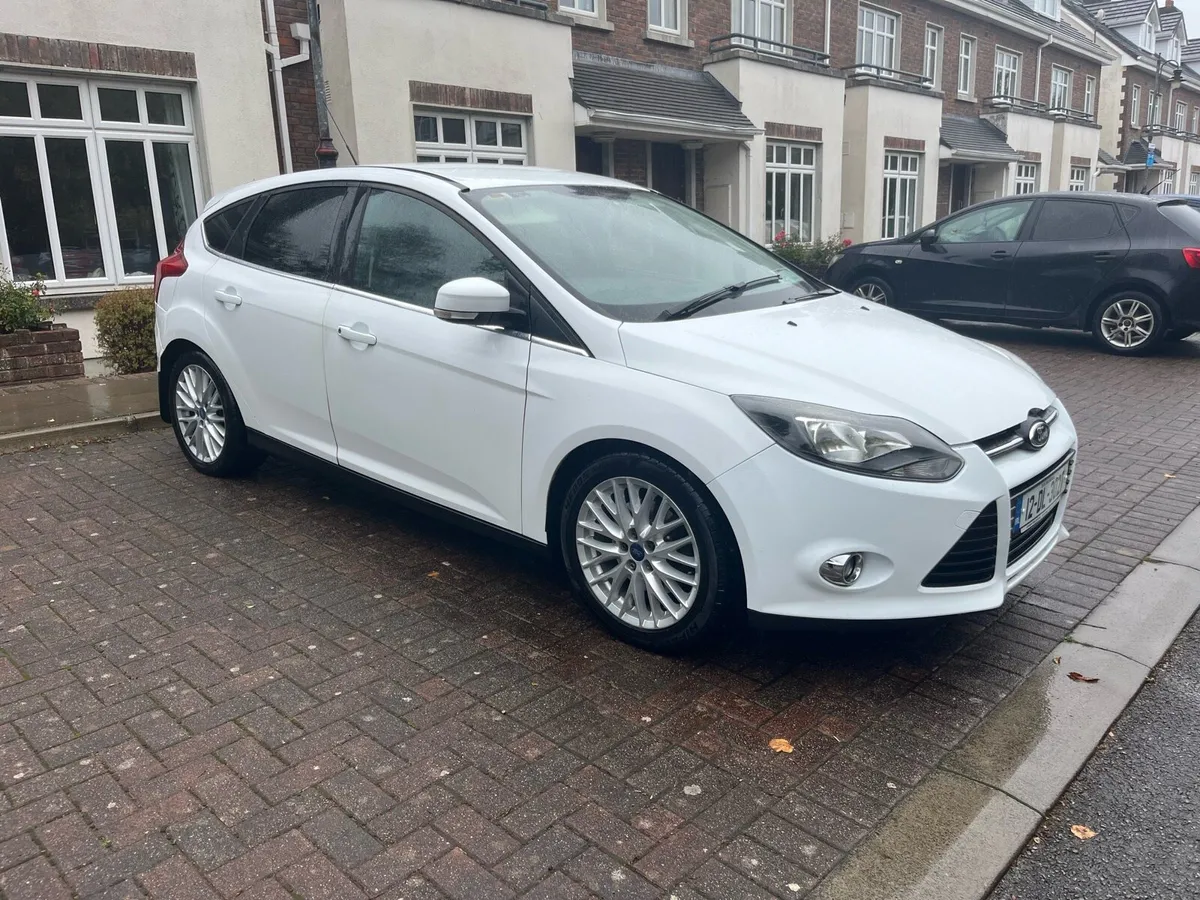 Ford Focus 2012 - Image 1