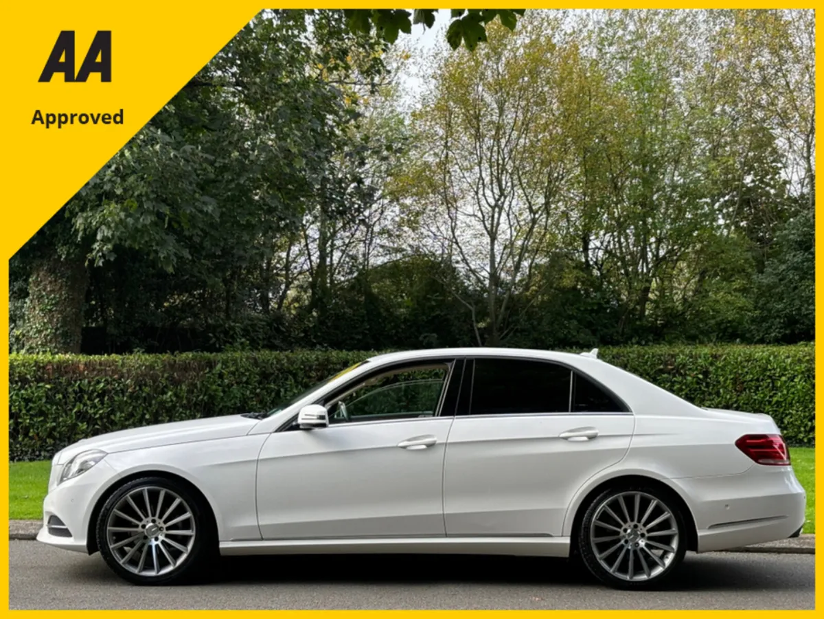 Mercedes E200 AVANTGARDE AUTO 2015 - Image 3