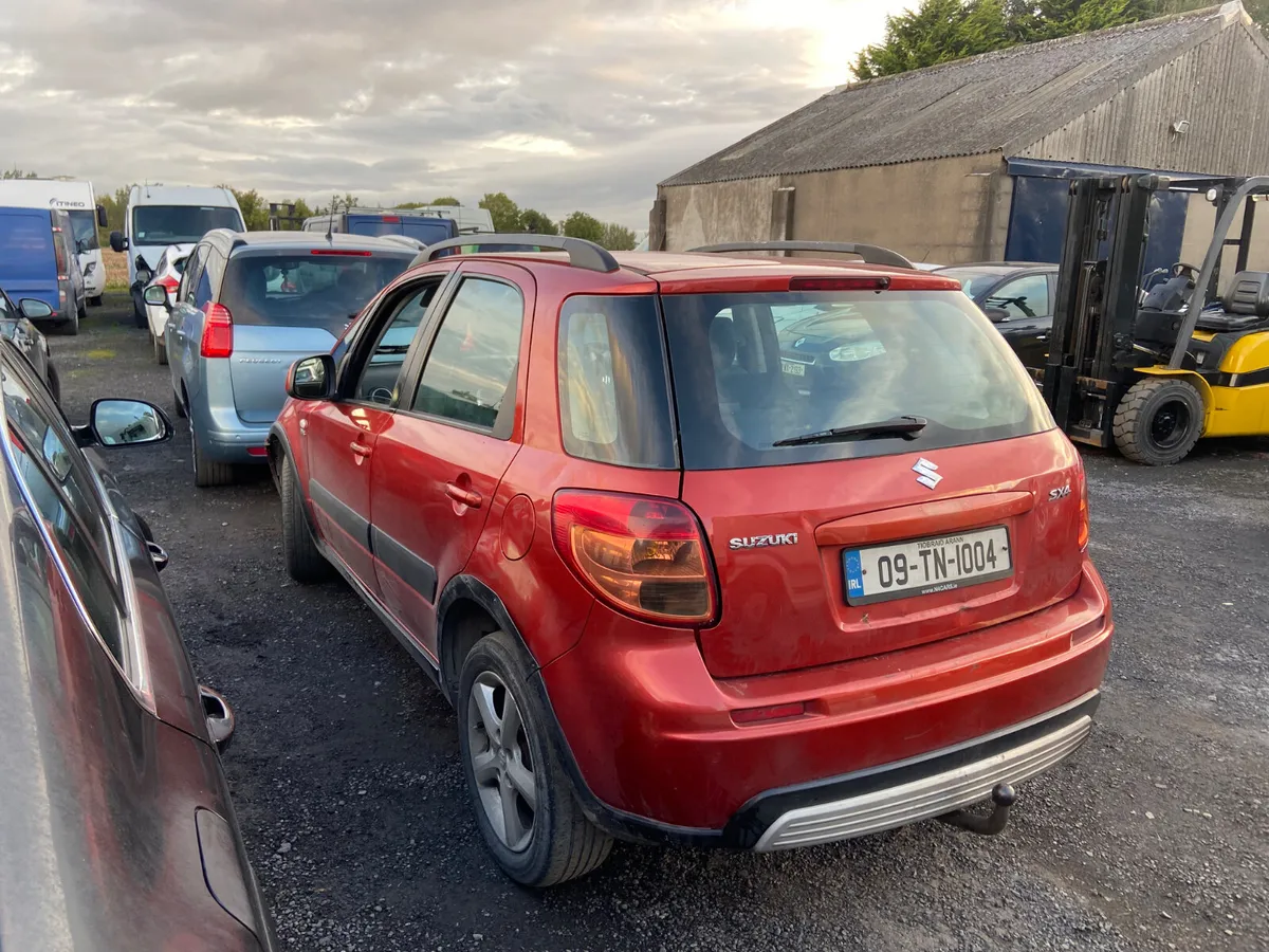 09 Suzuki sx4 - Image 3