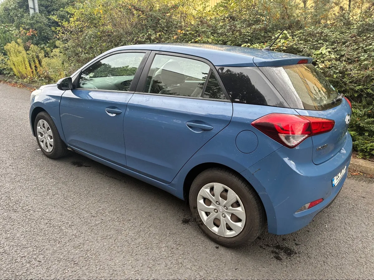 2015 Hyundai i20 One Lady Owner NCT 11/26 - Image 4