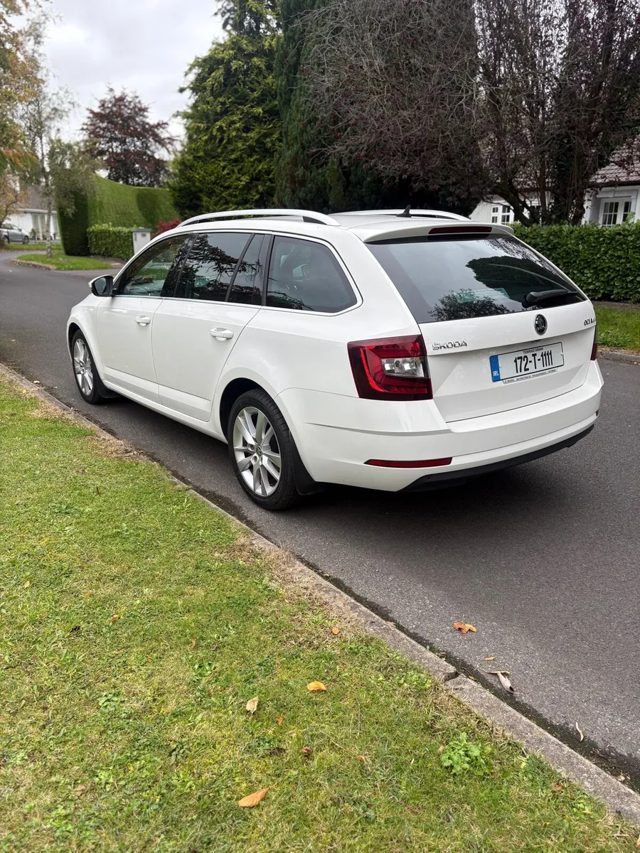 Skoda Octavia low mileage diesel - Image 4