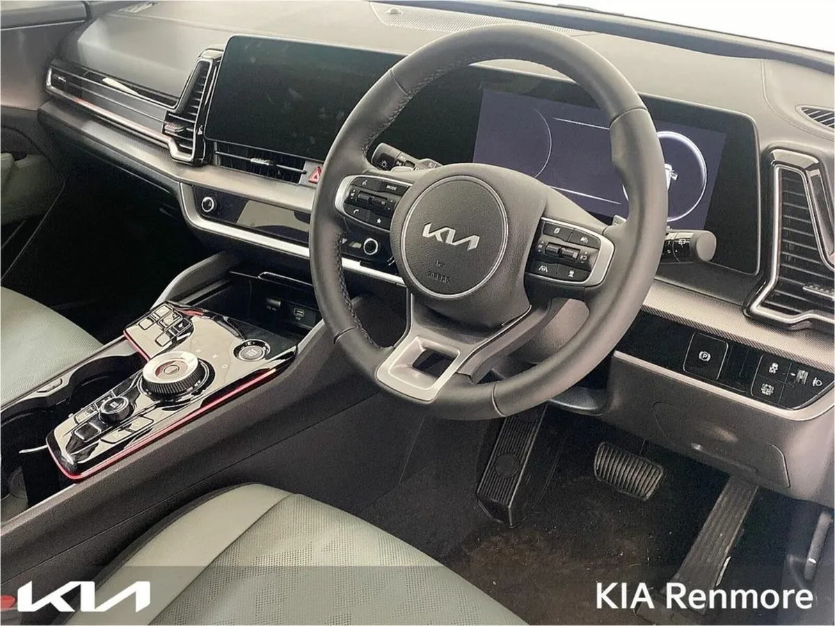 Kia Sportage HEV 1.6 Petrol - White - Image 2