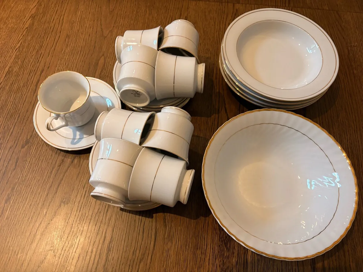 China set - Image 2