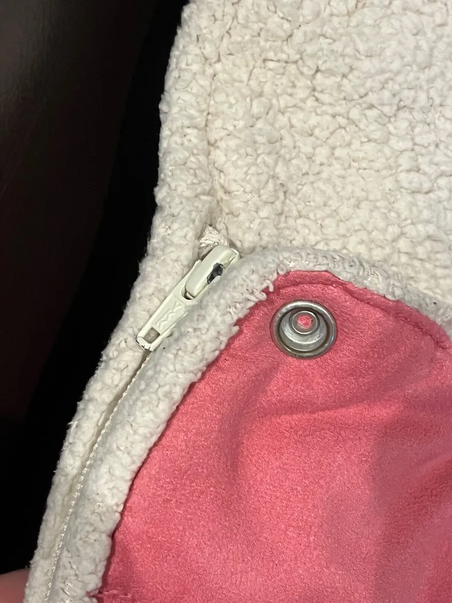 Wallaboo Footmuff for Carseat Pink - Image 4