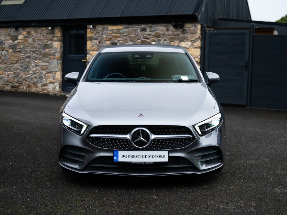 191 MERCEDES A CLASS AMG LINE BLACK PACK - Image 2