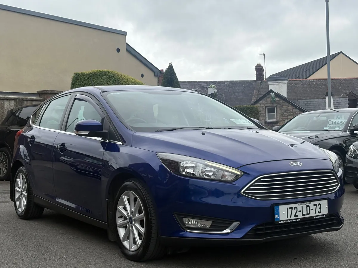 172 Ford Focus Titanium 1.5 Diesel Hatchback - Image 3