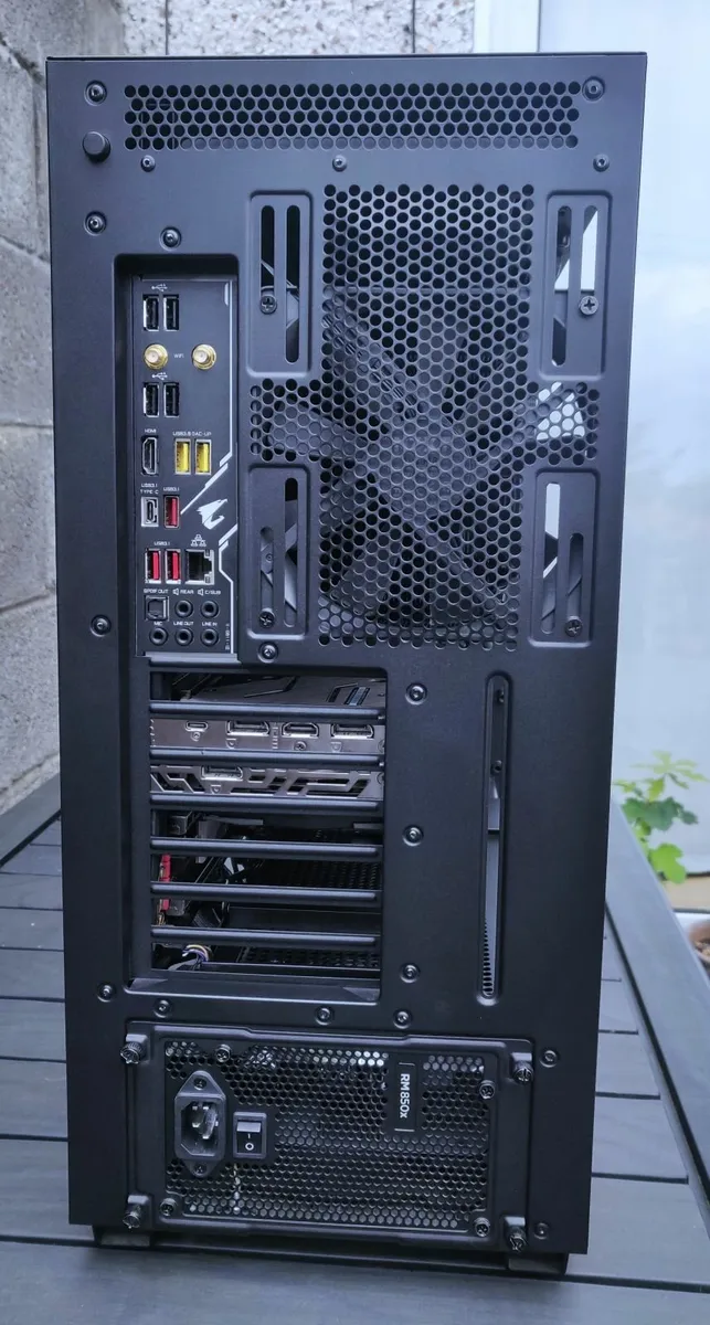 1440p Gaming PC - RTX 2080 Super - Intel i9-9900KF - Image 3