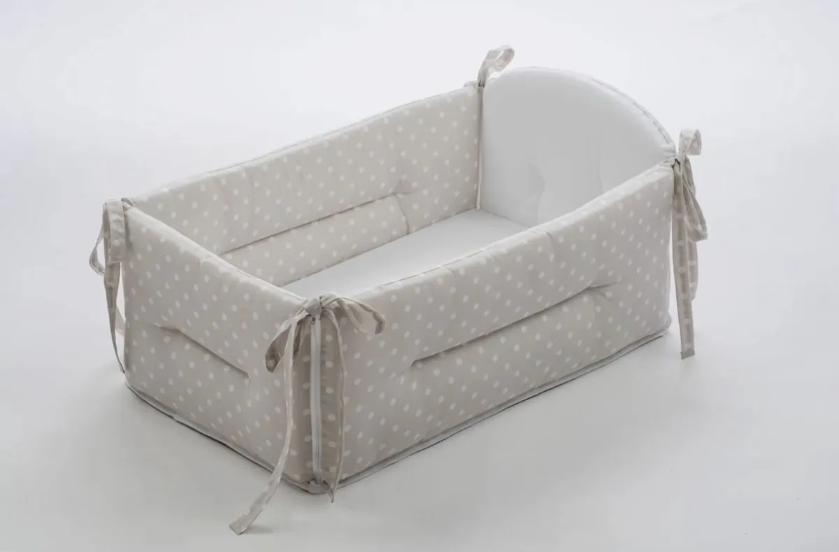 Newborn bed reducer - Image 1