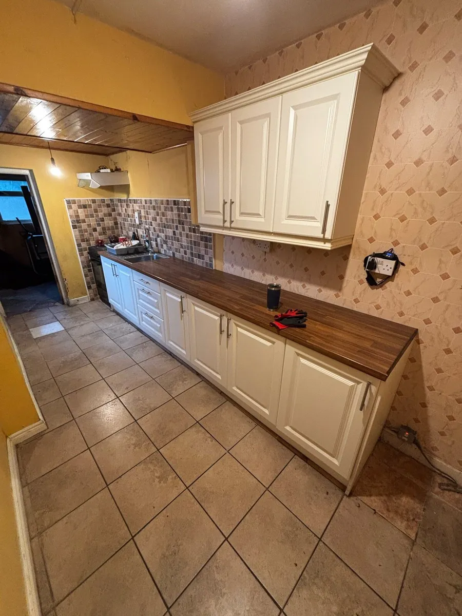Kitchen Cabinets/Countertop - Image 1