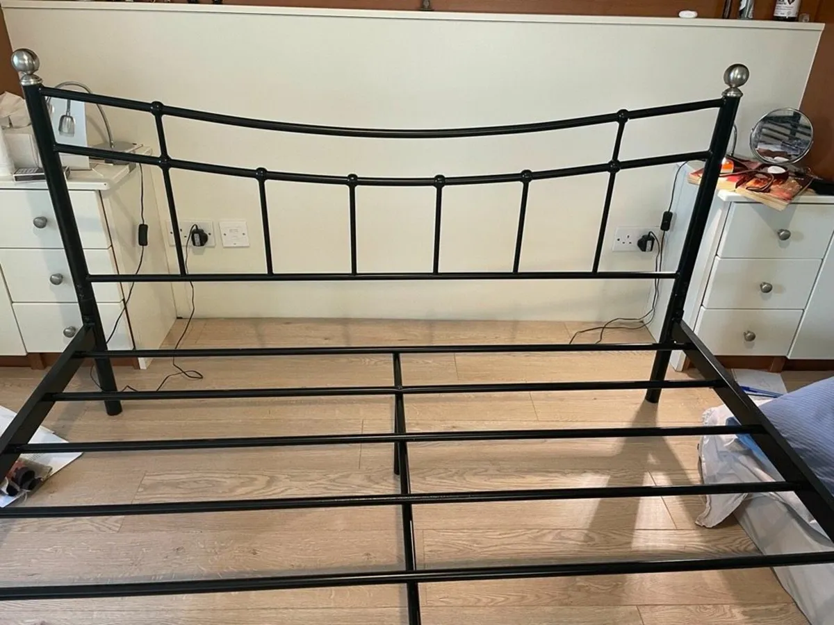 Metal Bed 5'0 x 6'7 & Dormeo Matress (150x200cm) - Image 1