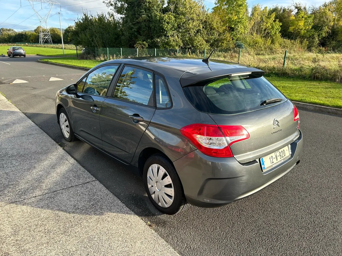 12 CITROEN C4 VTR+ €2,750 NCT 08-26 - Image 4