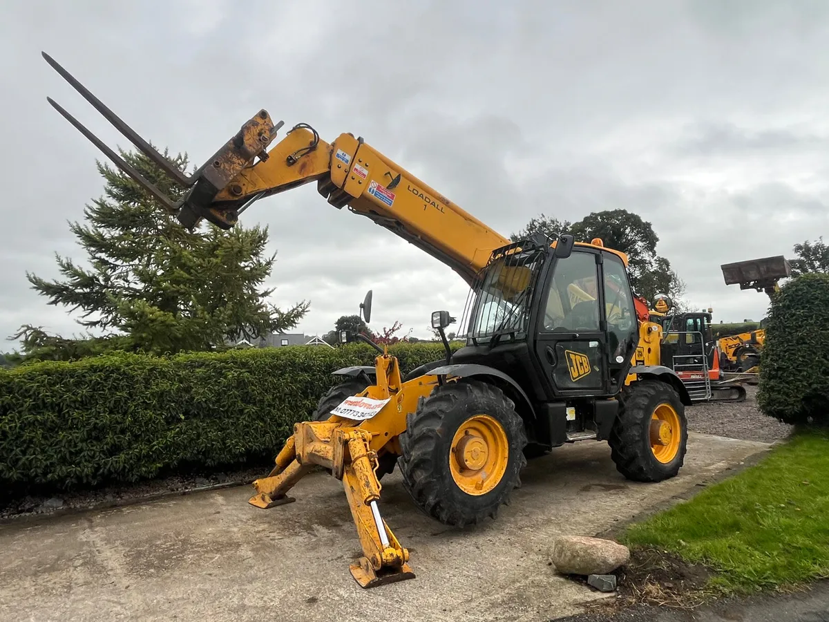 JCB - Image 3
