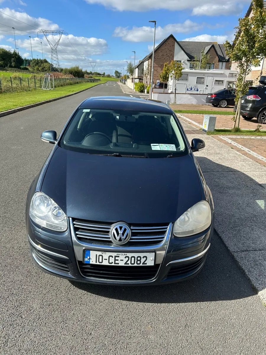 10 VOLKSWAGEN JETTA 1.6 TDI €2,950 NCT 11-26 - Image 2