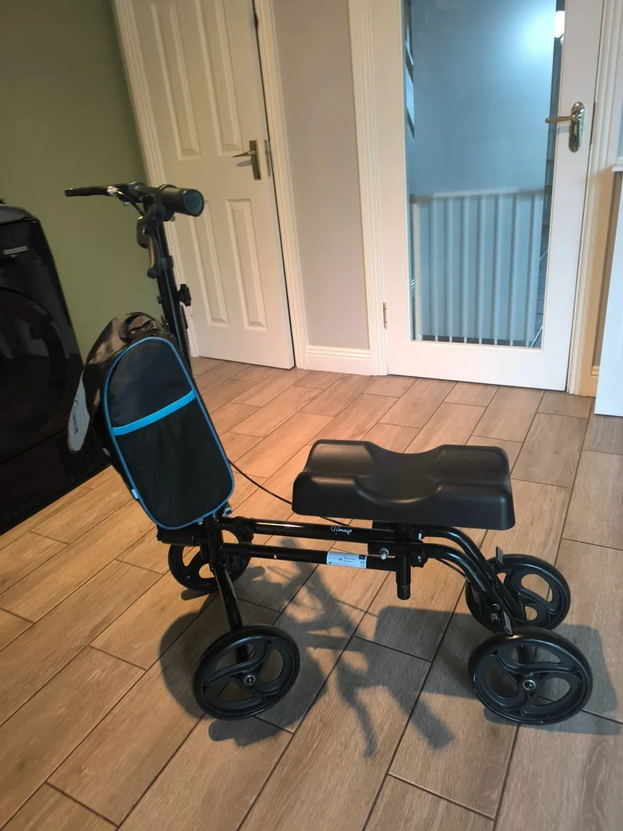Knee scooter - Image 1