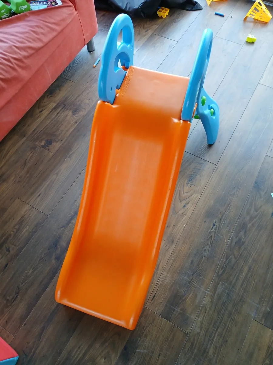 Small Kids Slide - Image 2