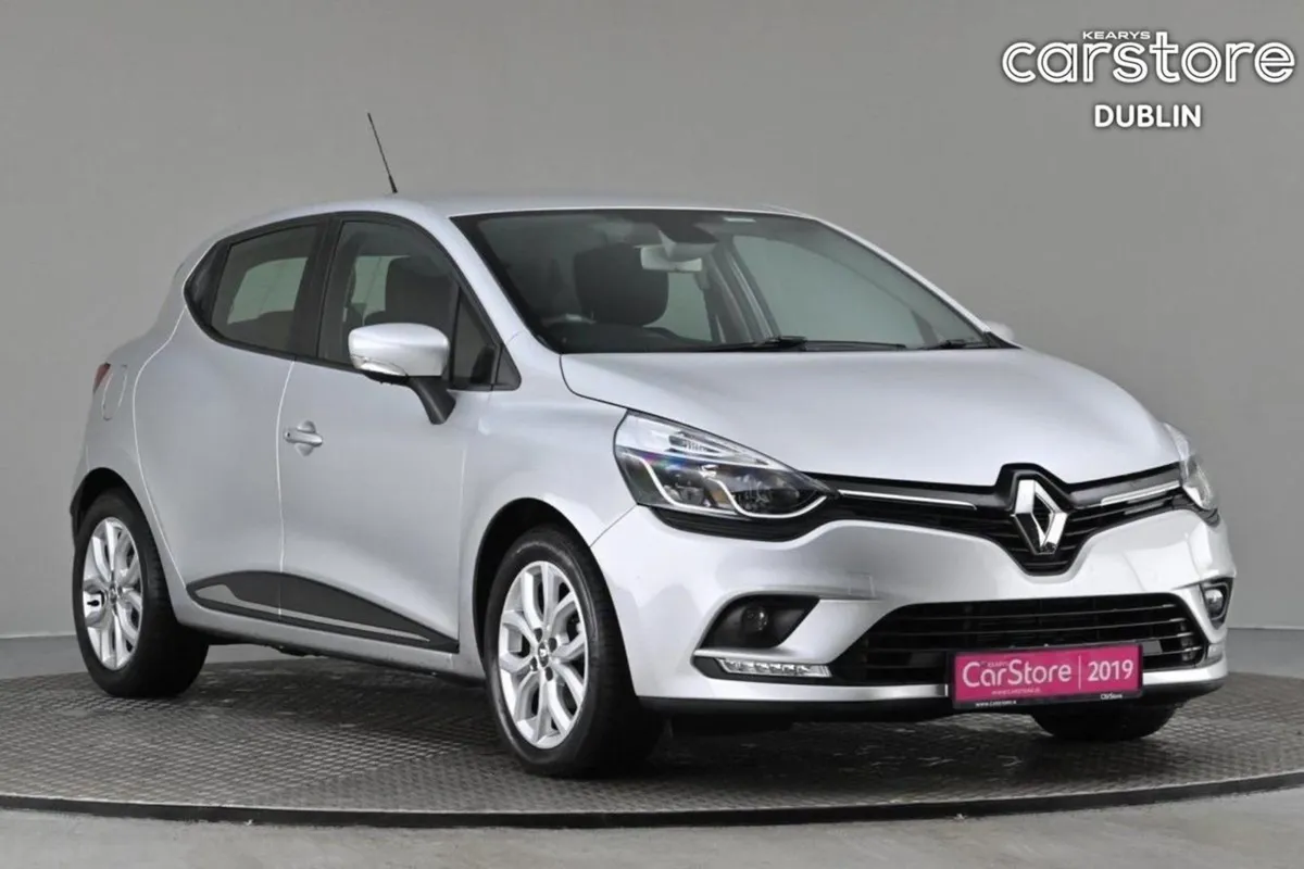 Renault Clio 0.9 TCE 90bhp Dynamique NAV 5spd - Image 1