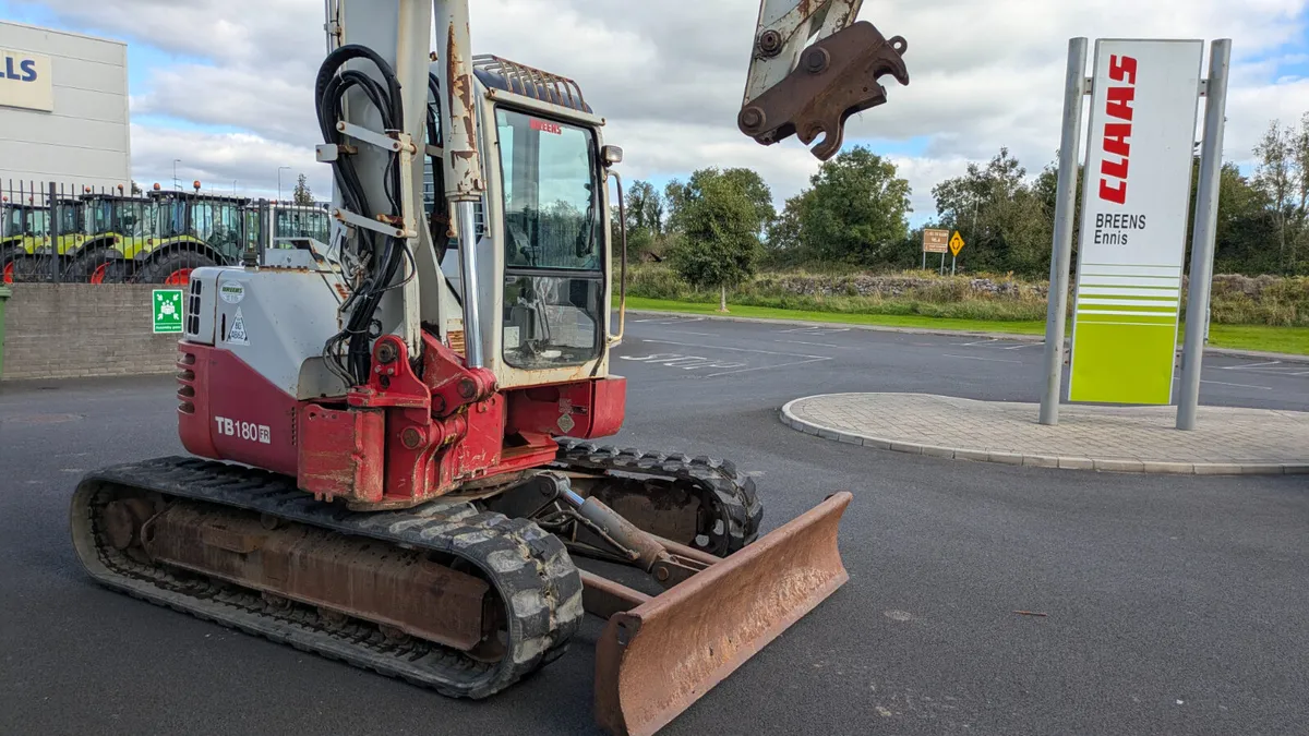 2009 Takeuchi TB180FR - Image 3