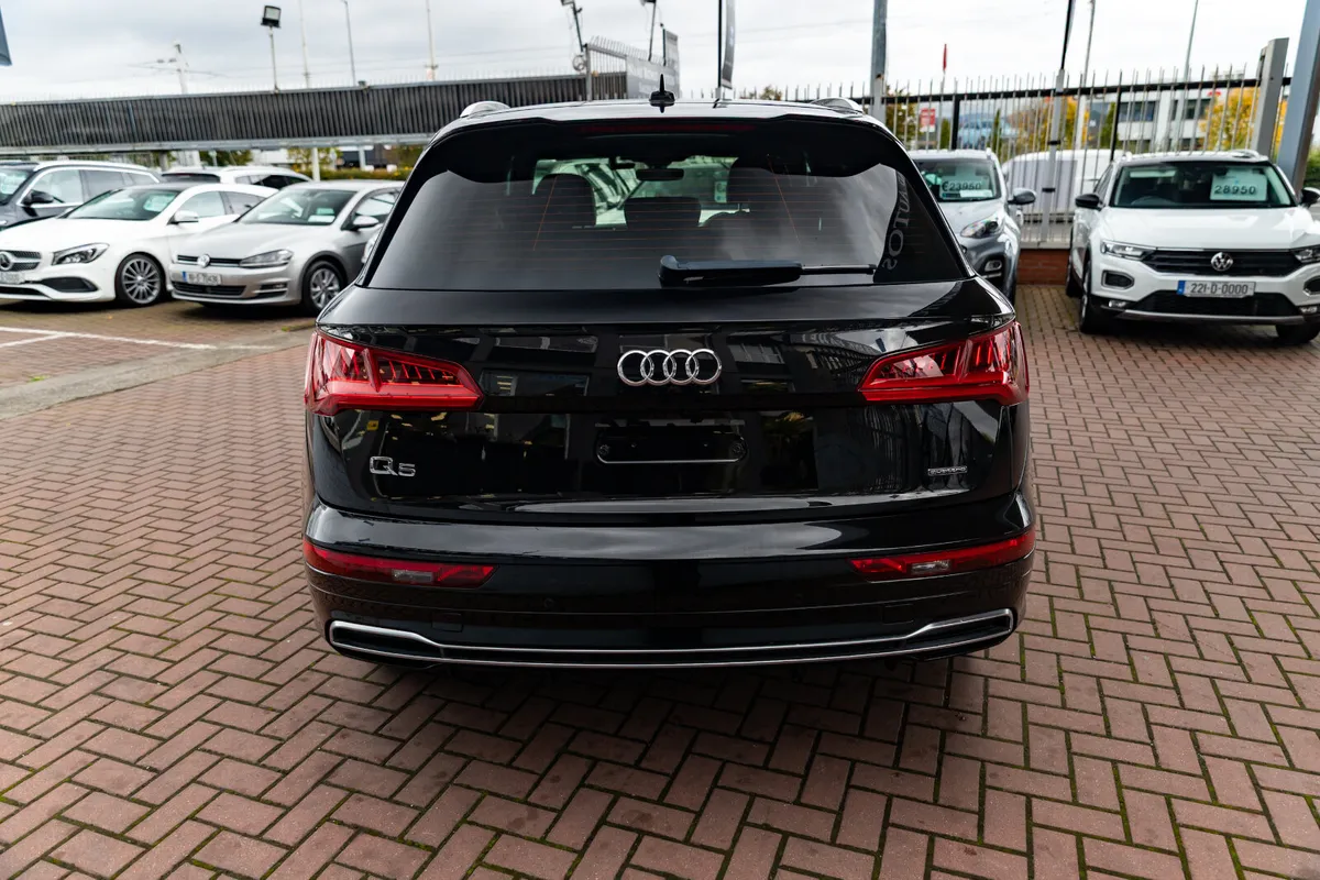 2.0TDI QUATTRO S-LINE 5DR ESTATE AUTOMATIC // STUN - Image 4