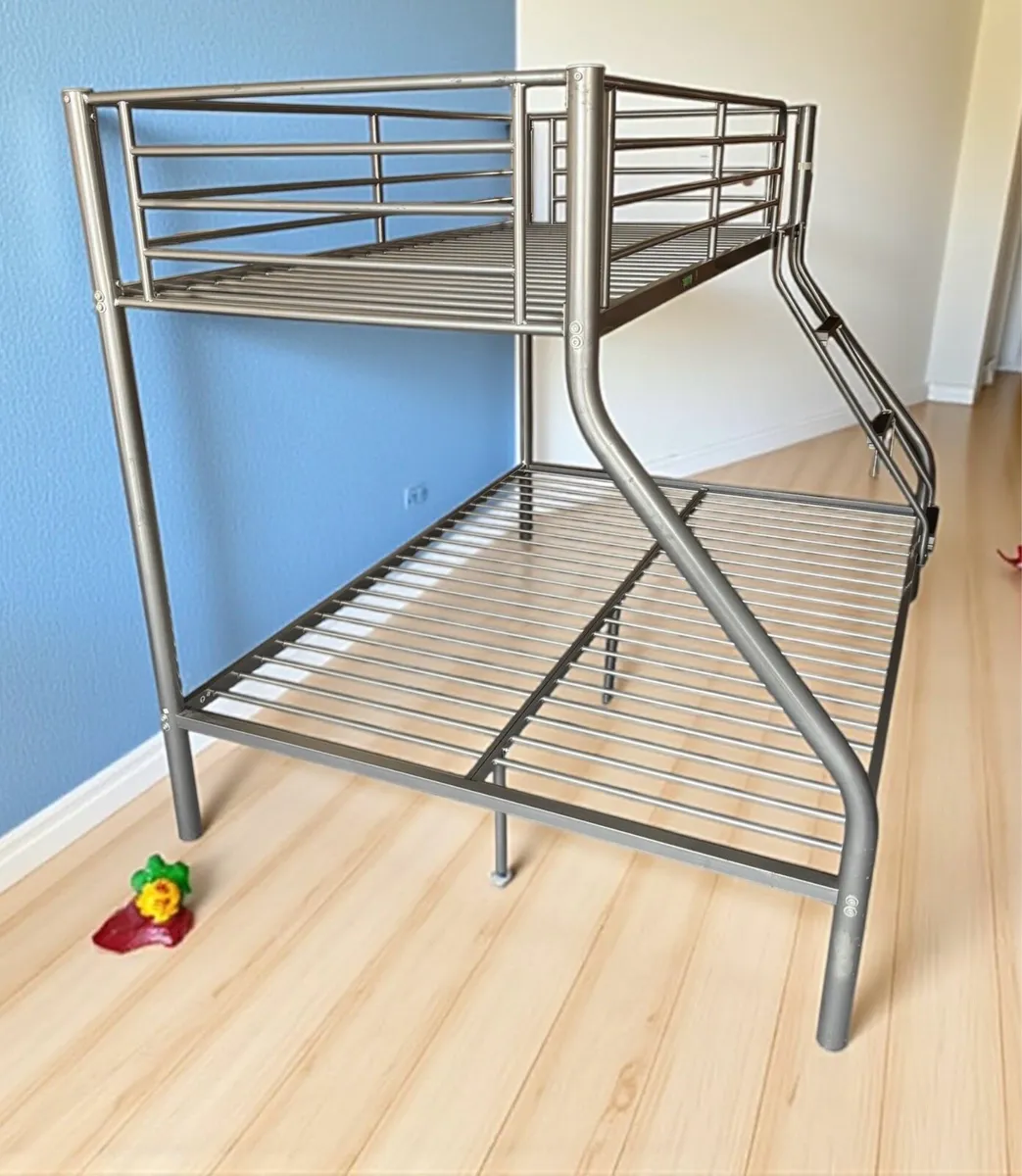 Bunk beds - Image 2
