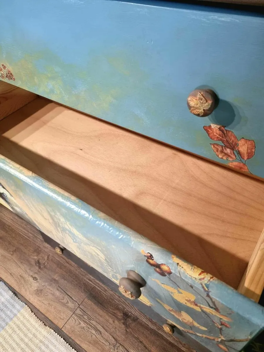 Chest of drawers - Image 4