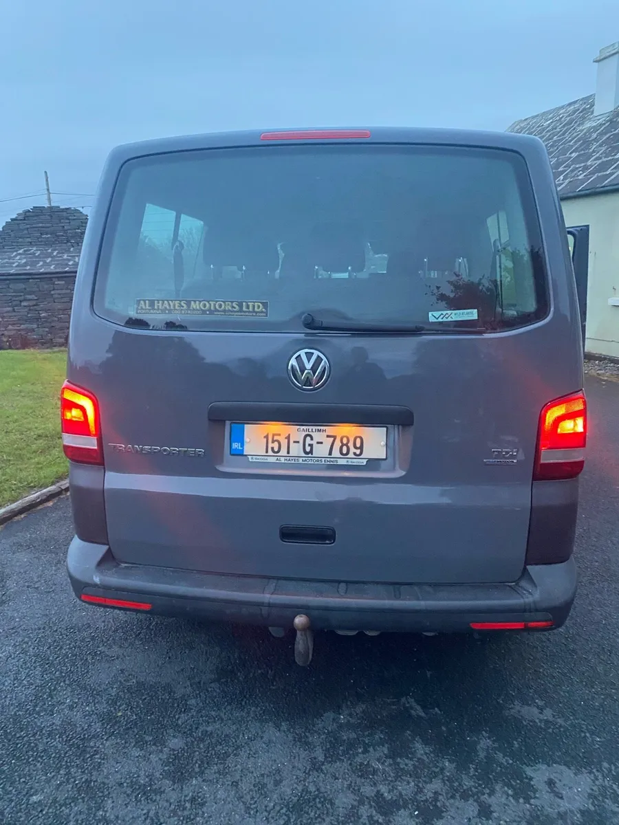 Volkswagon Transporter Shuttle 8 seater - Image 4