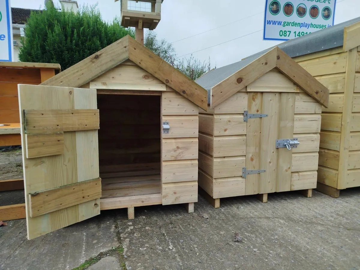 Dog Kennels/Planters/Mud Kitchen/Bird Feeder - Image 1
