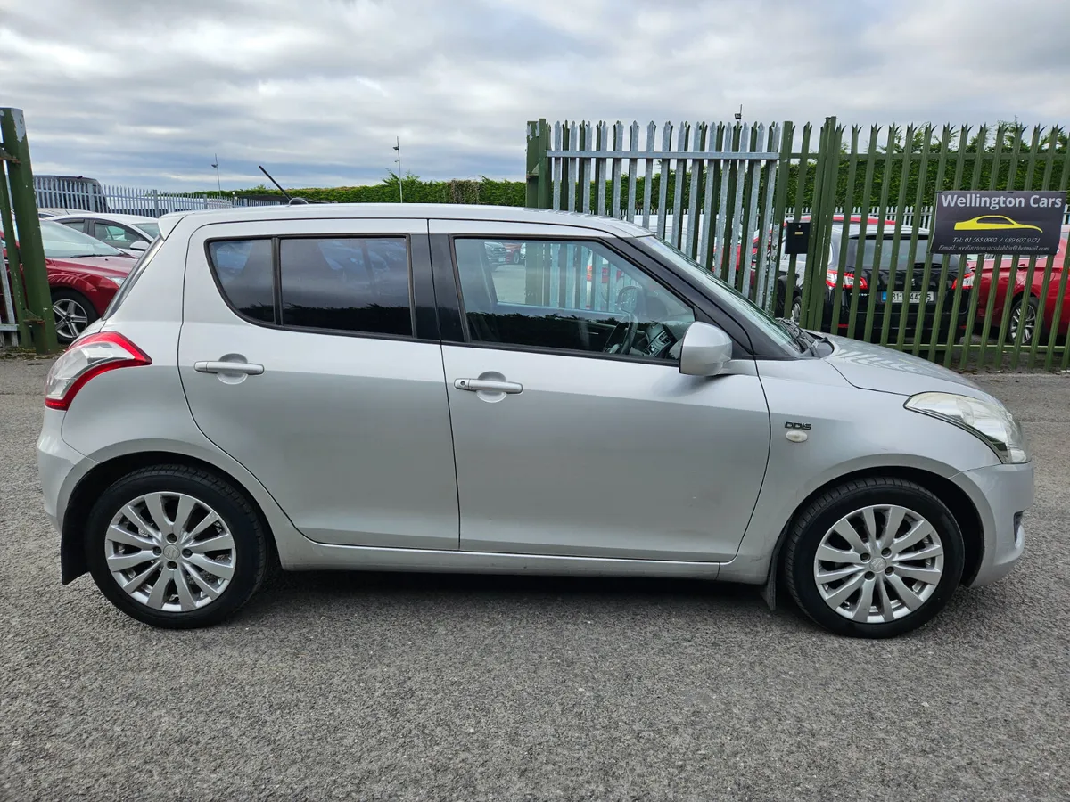 Suzuki Swift 2012 1.2D GLX - Image 4