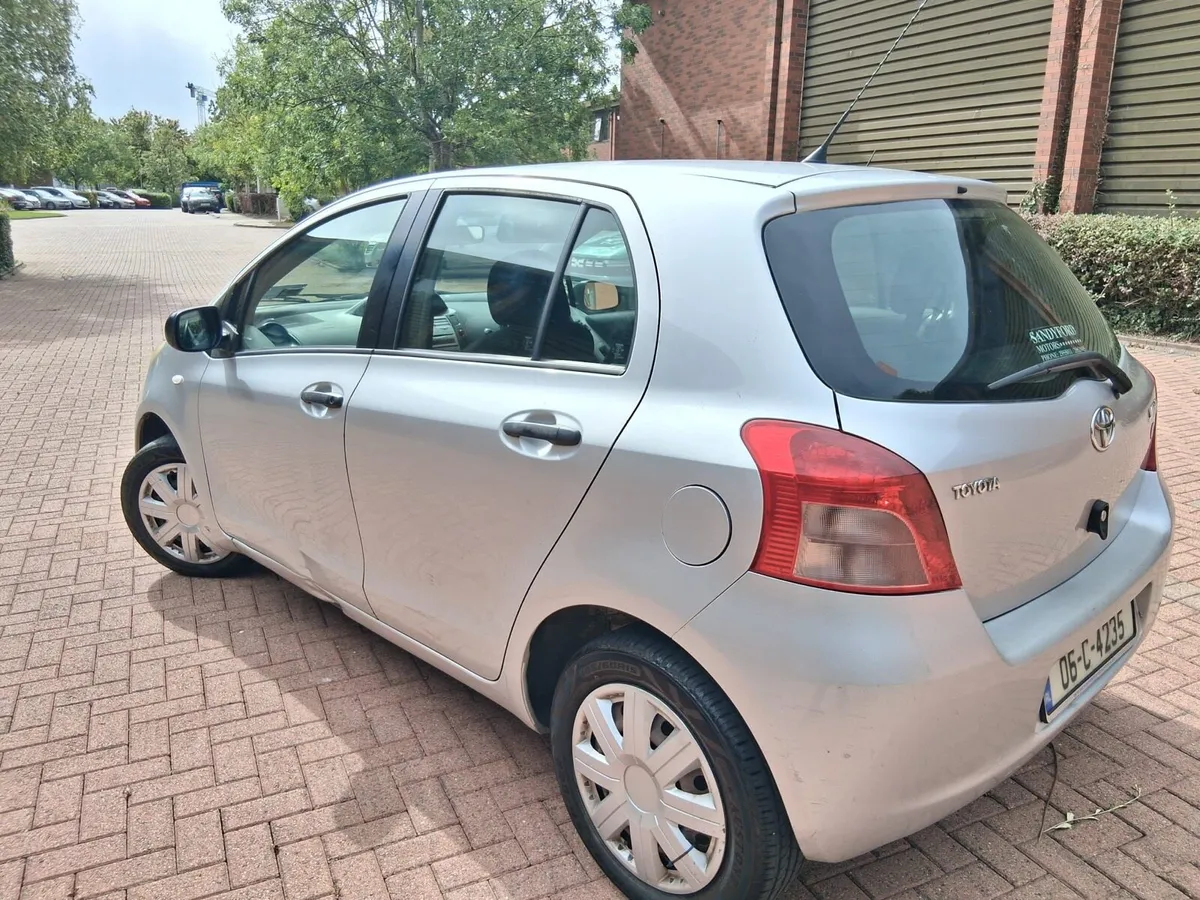 Toyota Yaris - Image 3