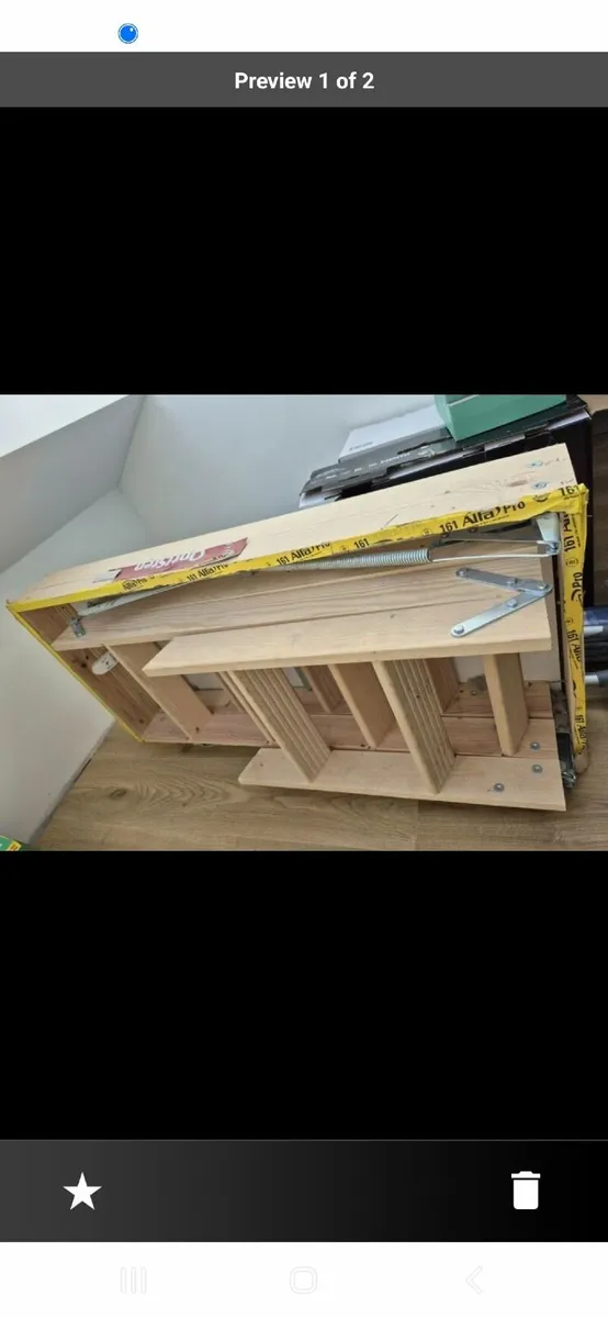 Attic stairs - Image 1
