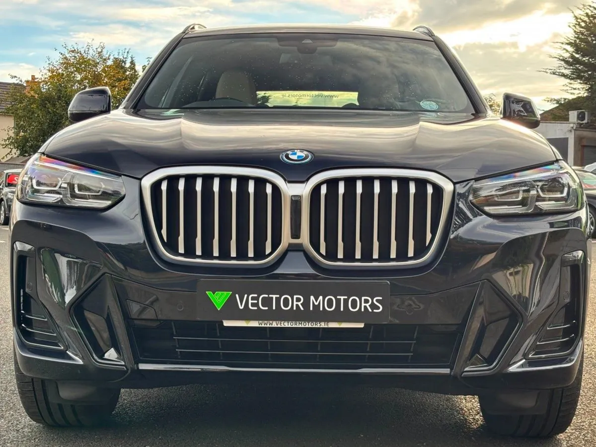 BMW X3 Ivory Leather M-sport 30E Phev X-drive - Image 3