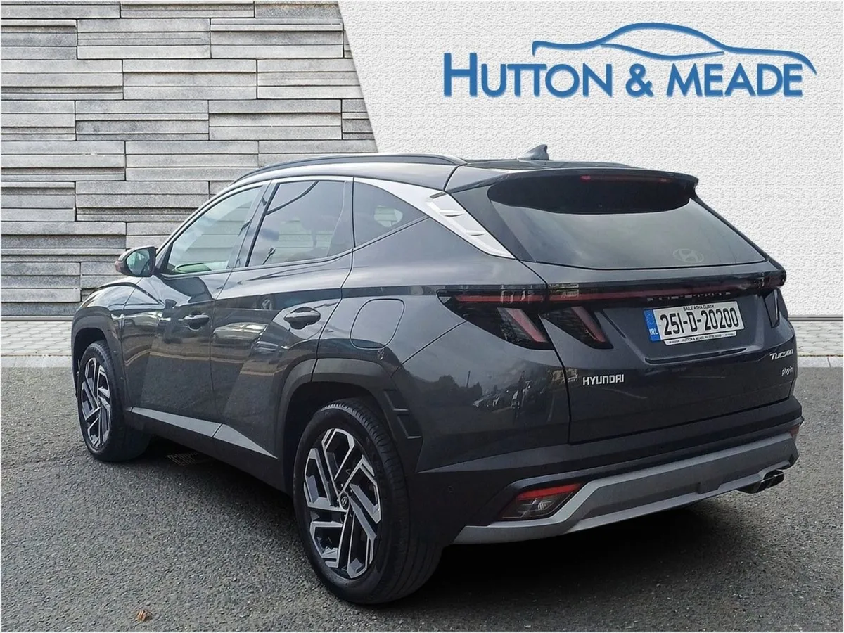 Hyundai Tucson Platinum Phev 1.6 Petrol 5dr - Image 3