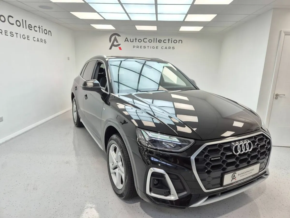 Audi Q5 S-Line Quattro**50TFSIe Plug-In Hybrid** - Image 3