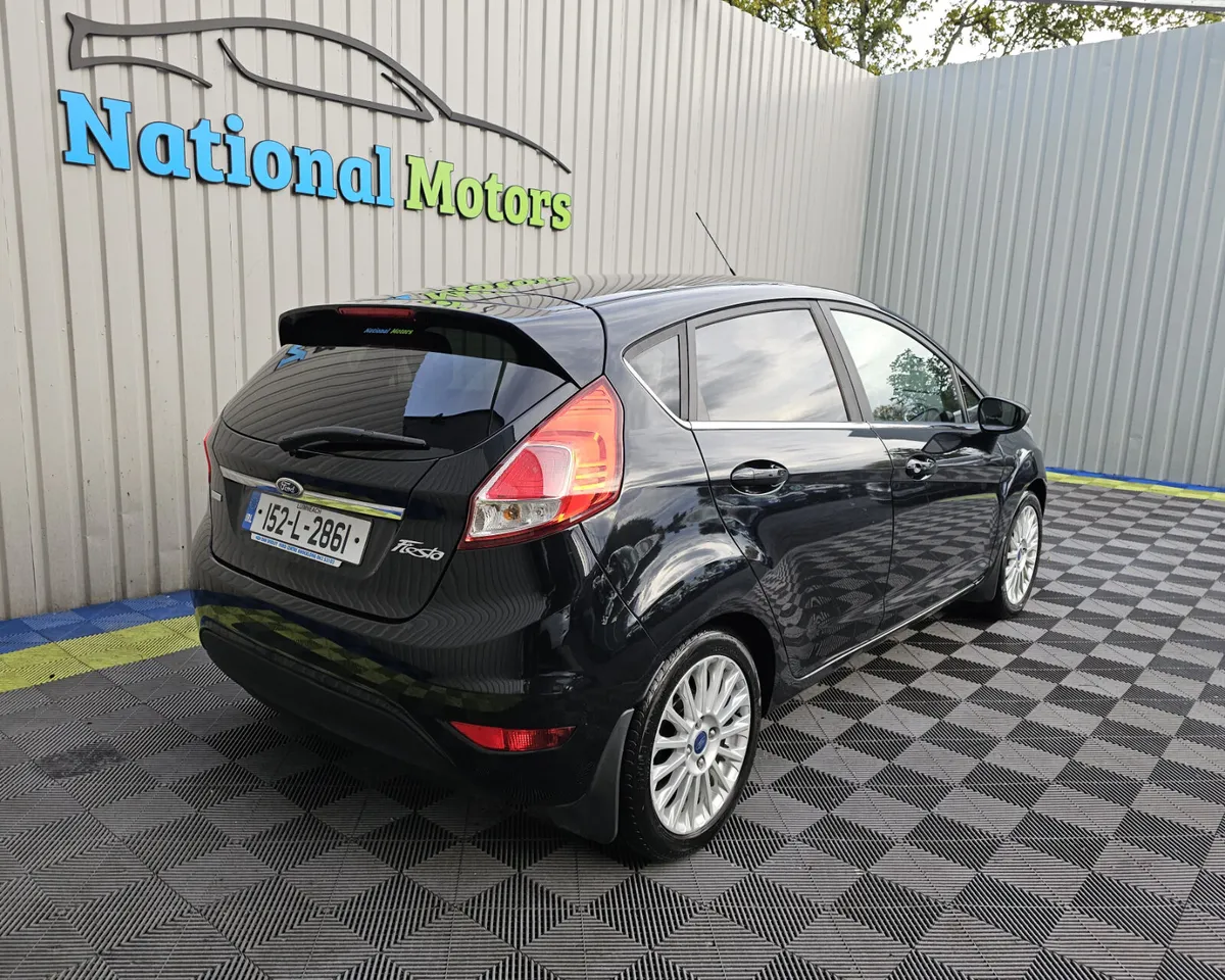 2015 Ford Fiesta 1.0 TITANIUM PETROL - Image 3