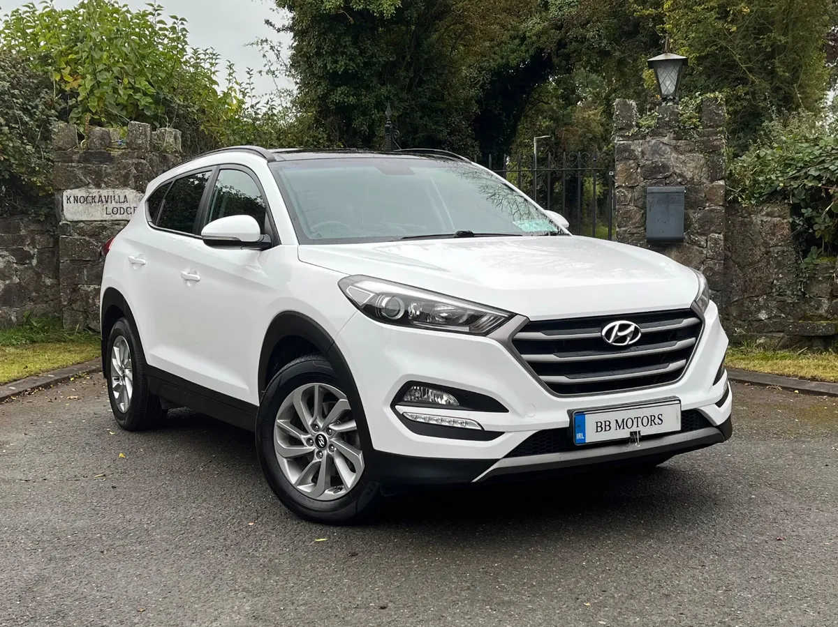 Hyundai Tucson 1.7 D Premium - Image 1