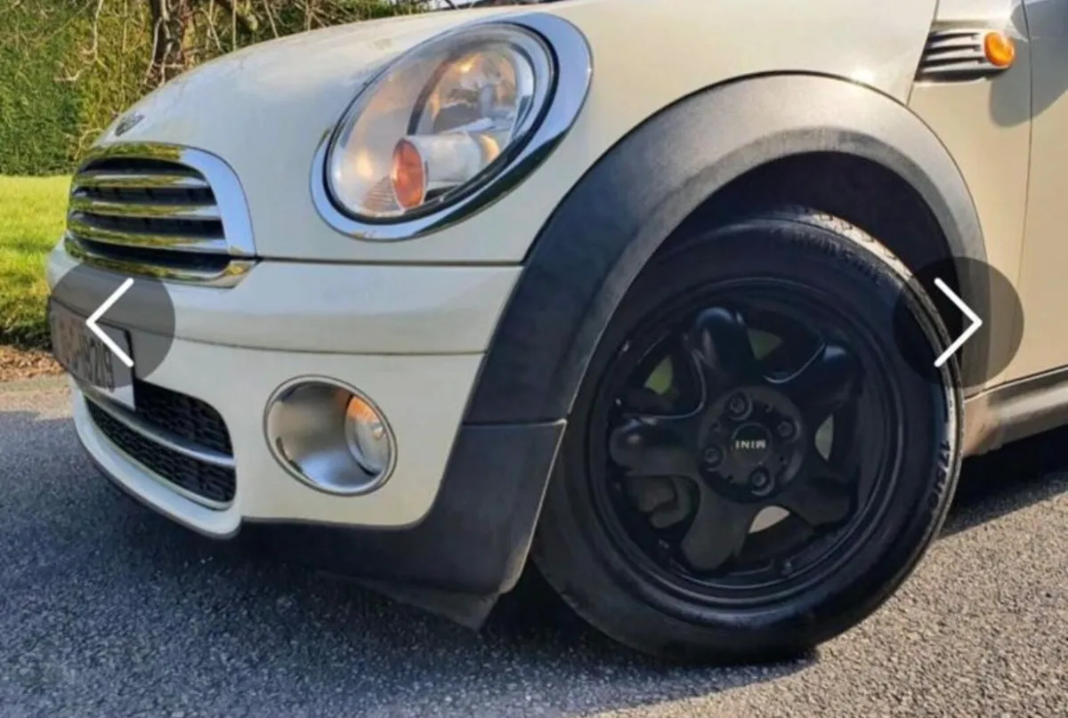Mini Cooper 2010 - Image 4