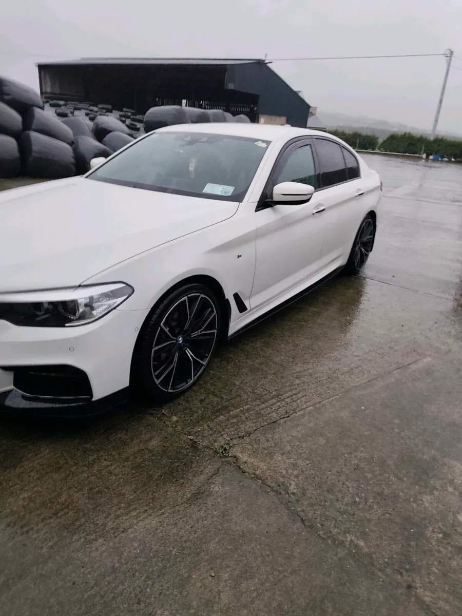 2018 BMW 520d msport xdrive - Image 2