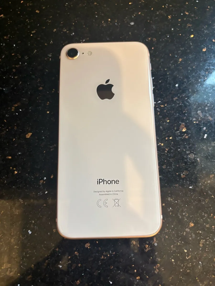 Apple iPhone 8 – 64GB – Unlocked - Image 2