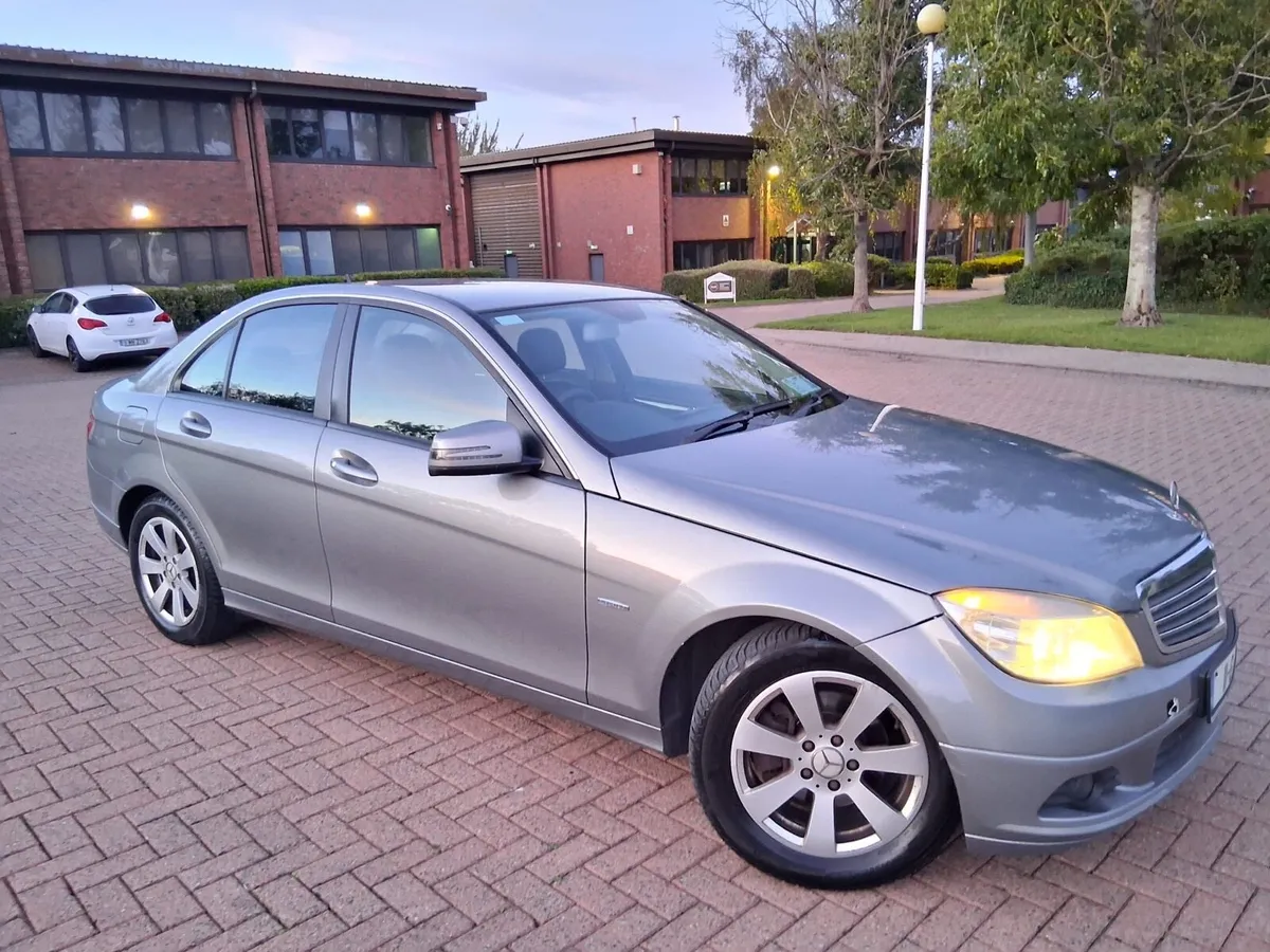 Mercedes C200 - Image 1