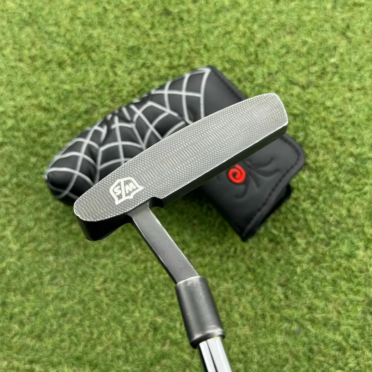 Wilson Infinite Windy City Putter / 34″ - Image 3