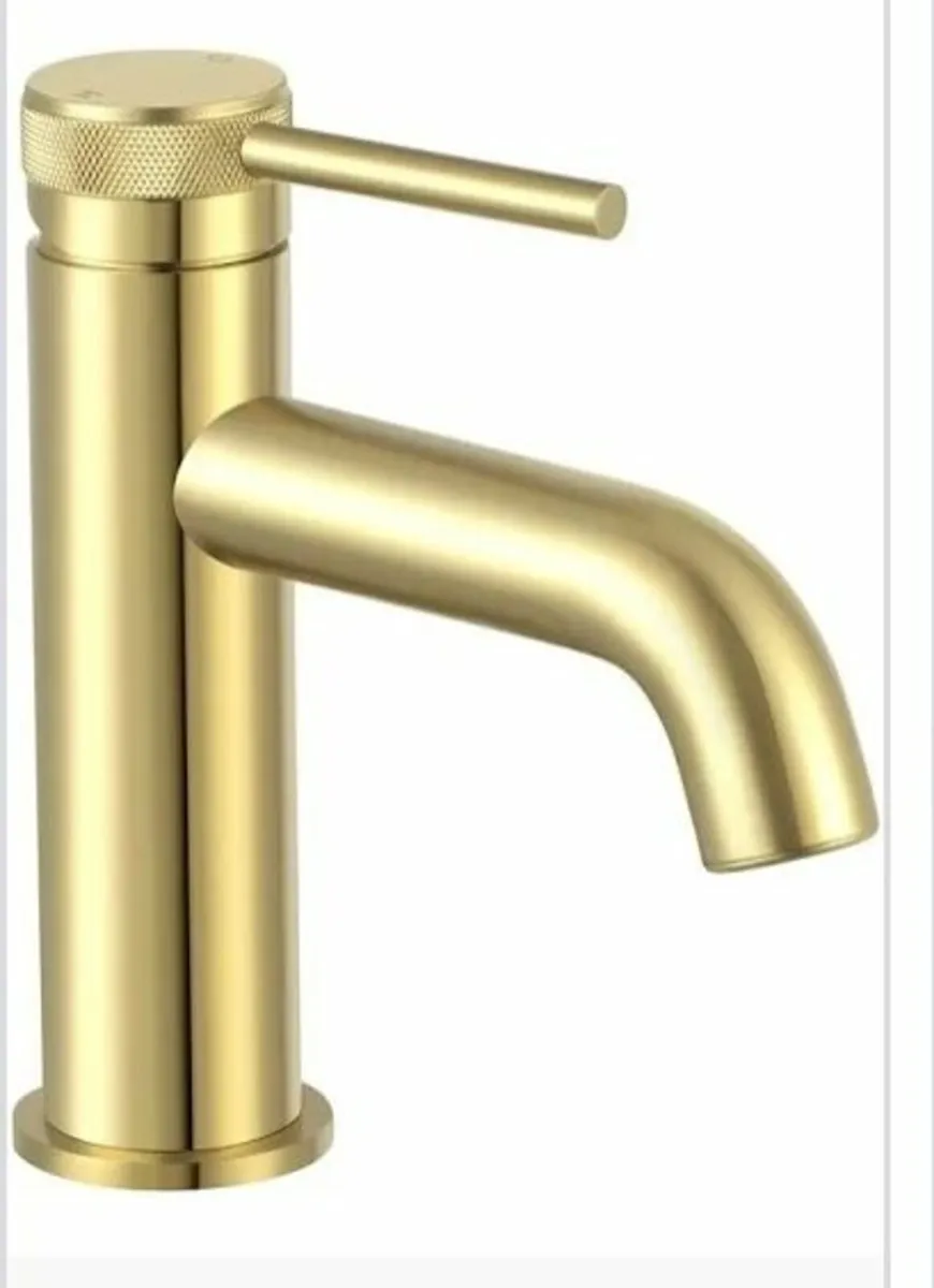 Tap Supplied & Fitted - Image 4