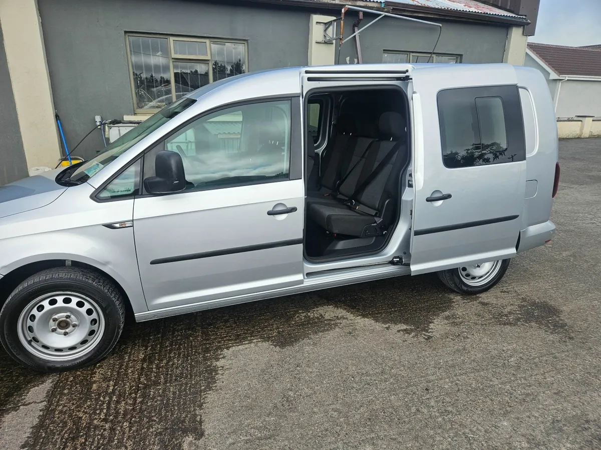 2016 Vw Caddy Maxi Crew cab 5 seater - Image 1