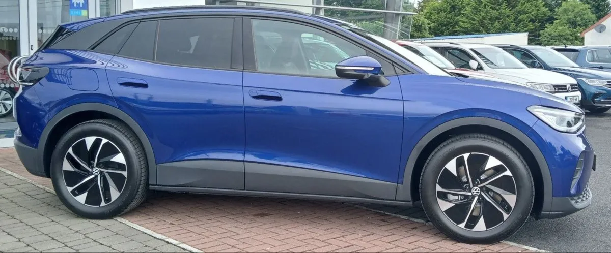 Volkswagen ID.4 PRO Plus 77kwh 286HP  fully Elect - Image 2