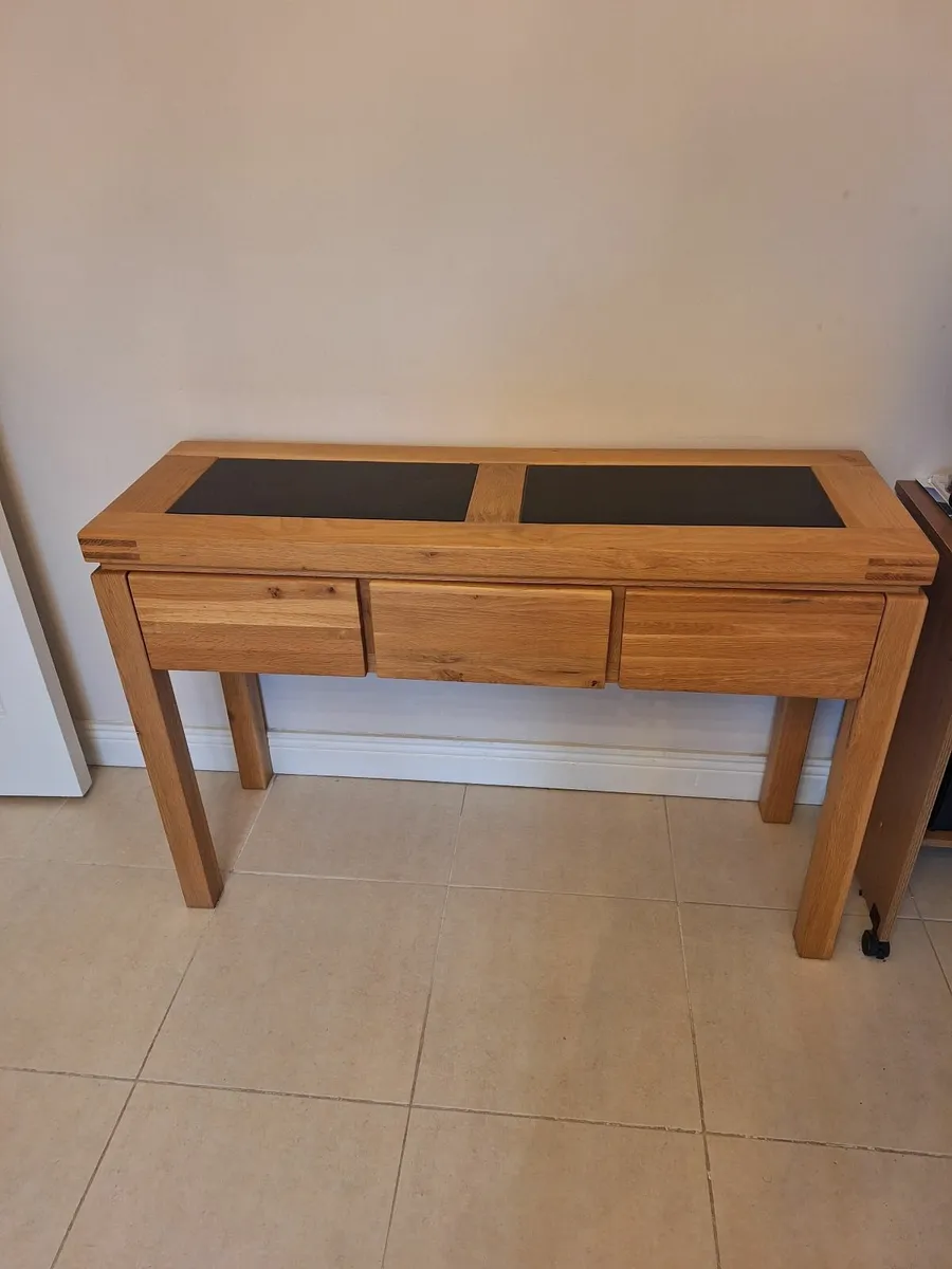 Console Table - Image 1