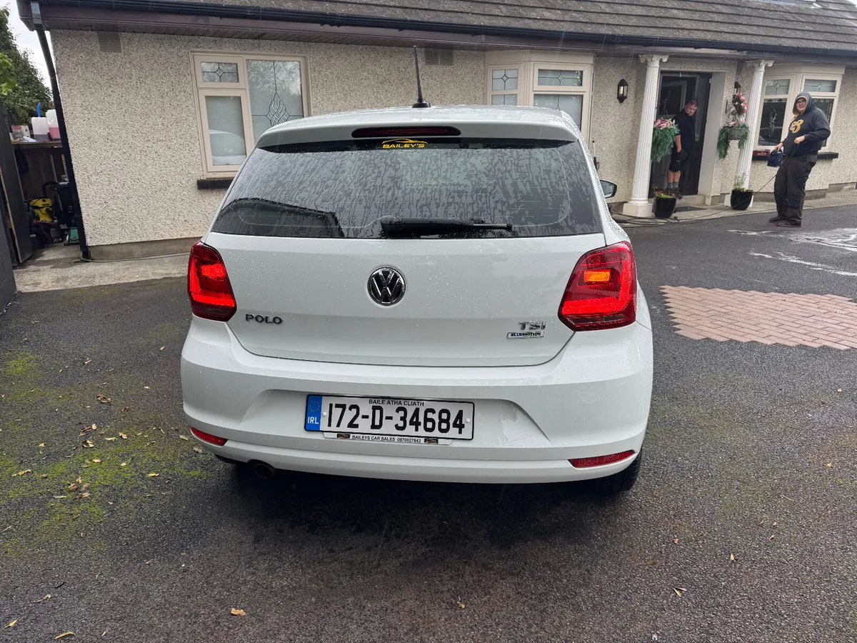 Volkswagen Polo 2017 1.2 automatic - Image 2