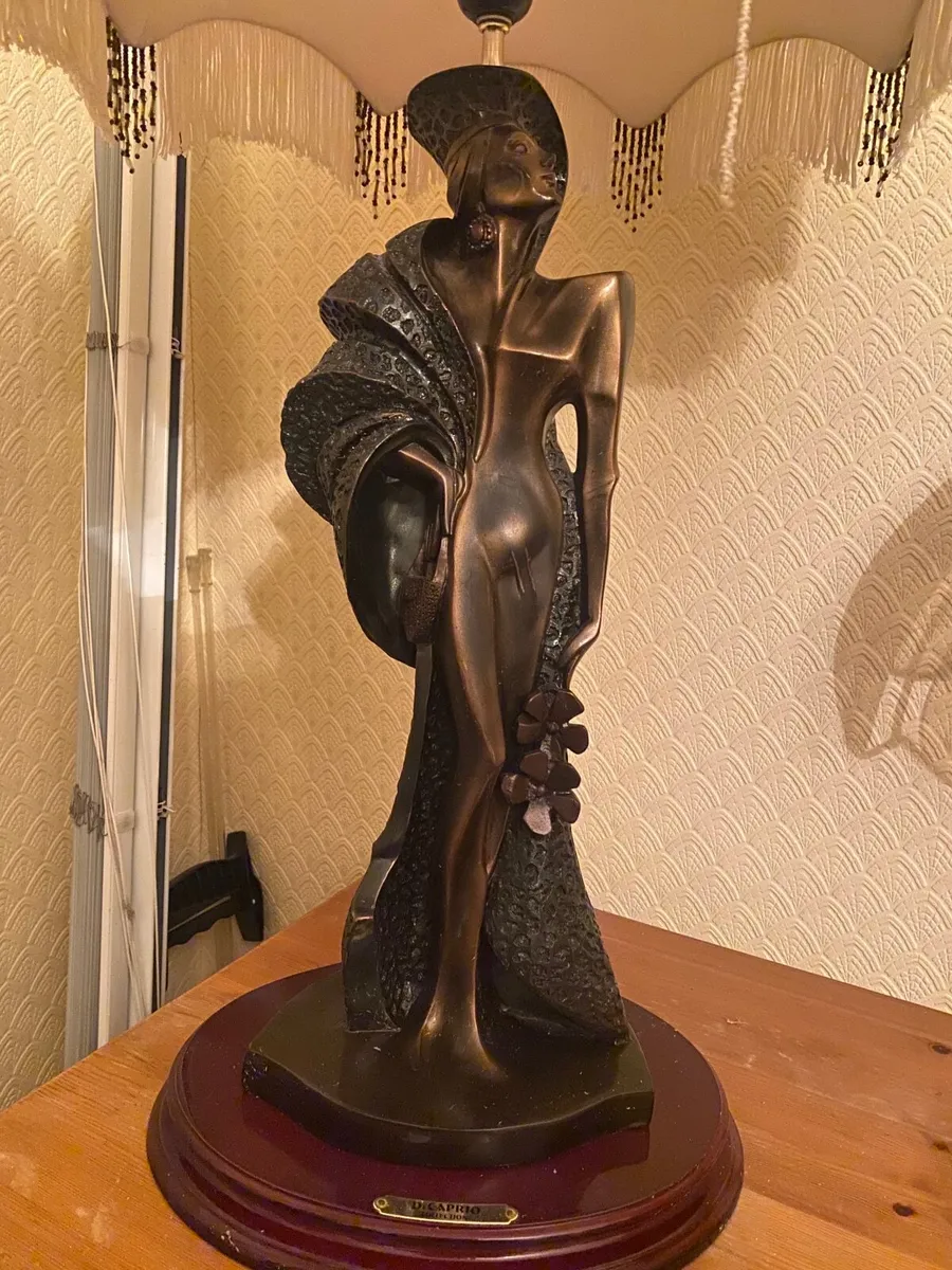 DiCaprio Lamp - Image 1