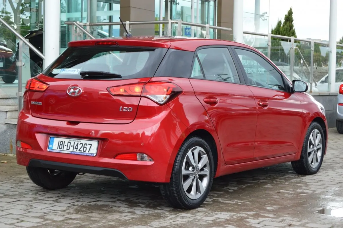Hyundai i20 1.2 Deluxe  Low Mileage - Image 3