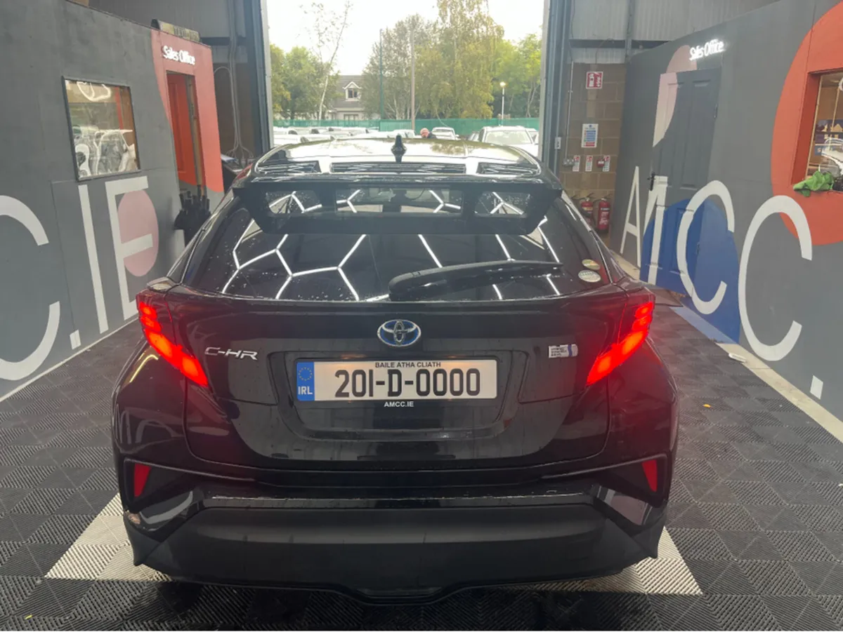 Toyota C-HR €23950! 2020 TOYOTA C-HR 1.8 HYBRID / - Image 3