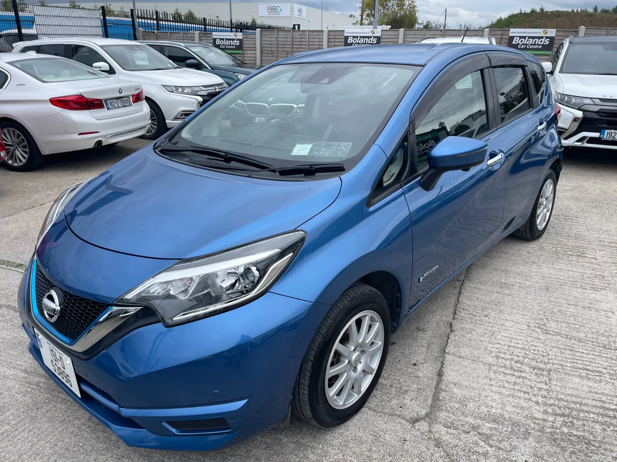 191 Nissan Note Hybrid 1.2 Automatic 5dr Model - Image 3
